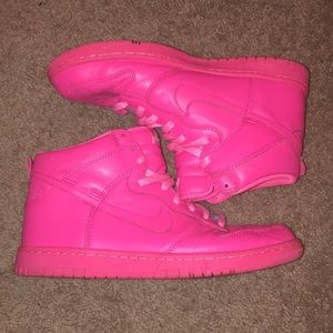 Custom Pink nike dunks